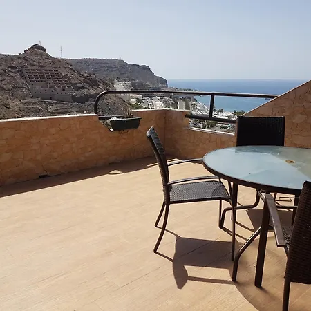 Demelza Ocean View Apartment